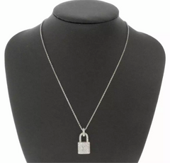 Louis Vuitton Diamond Paved Lockit Pendentiff Necklace