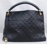 Louis Vuitton Black Leather Artsy MM Handbag