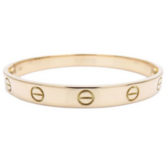 Cartier Love Bracelet 18KT Yellow Gold #16 Screw Motif