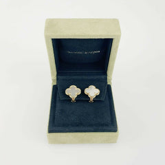Van Cleef & Arpels Vintage alhambra 18K Yellow Gold750 Shell earring