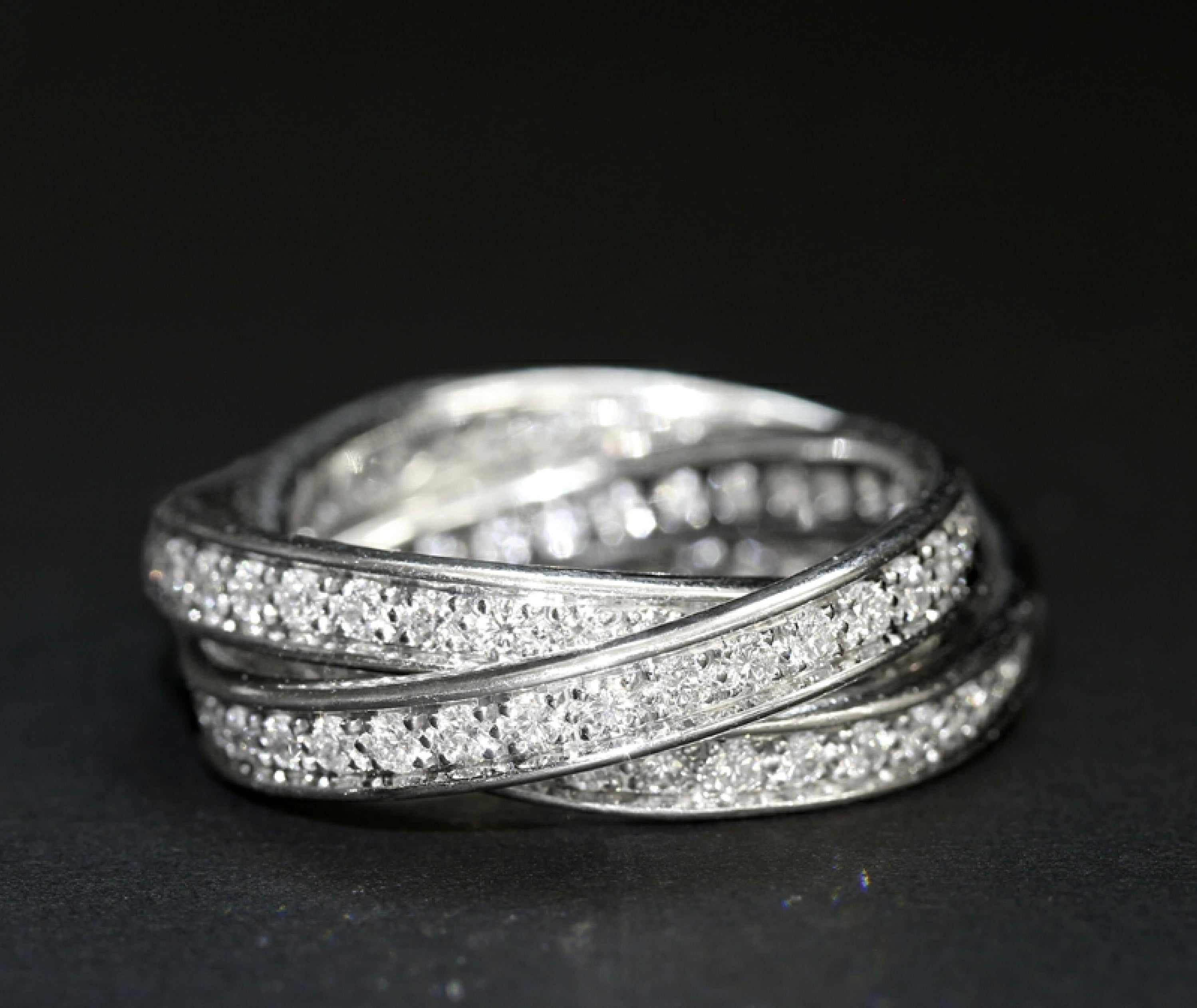 Cartier Trinity Diamond Rolling Ring