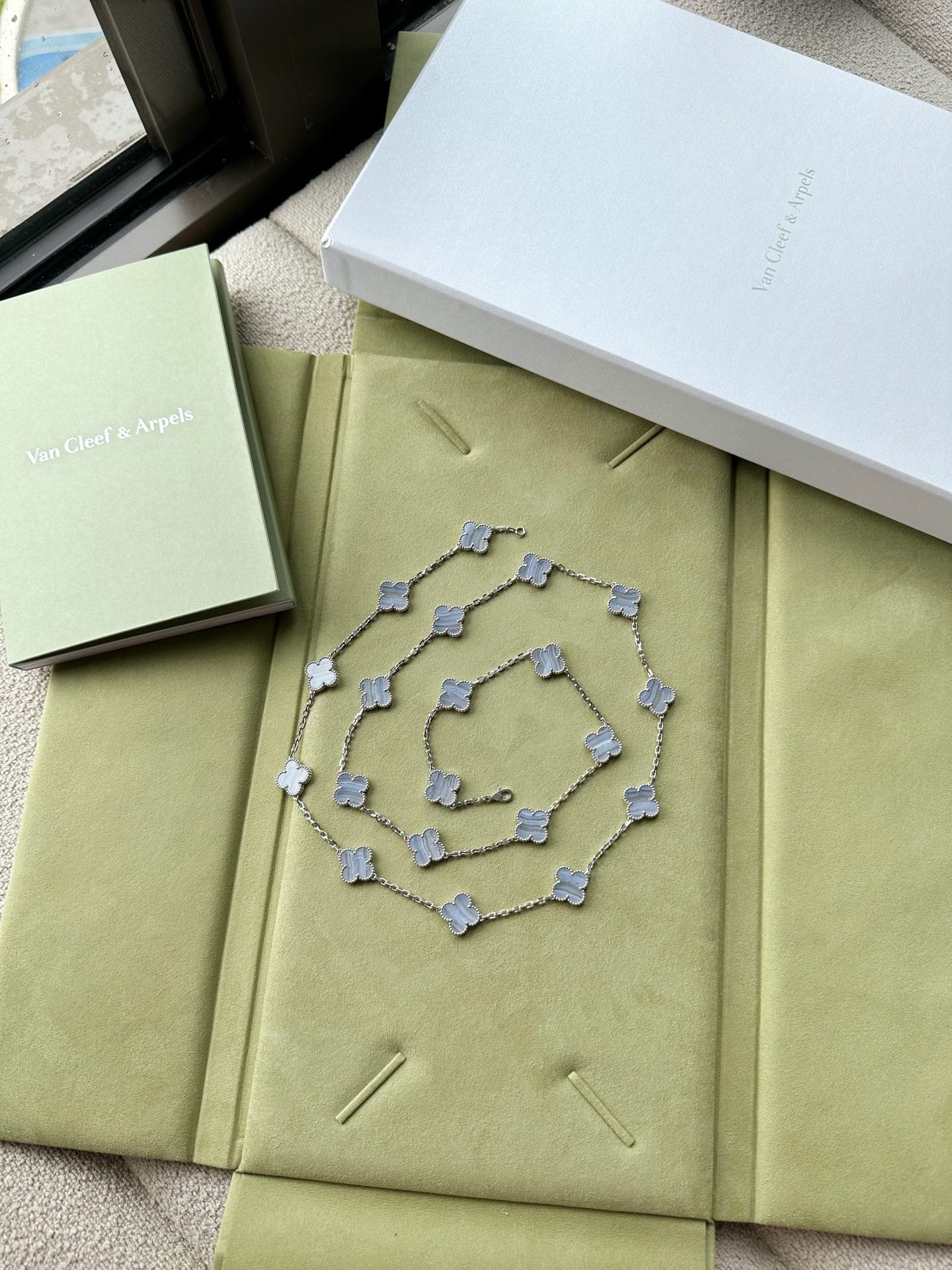 Van Cleef Arpels Vintage Alhambra 20 motifs Long Necklace, White Gold, Chalcedony