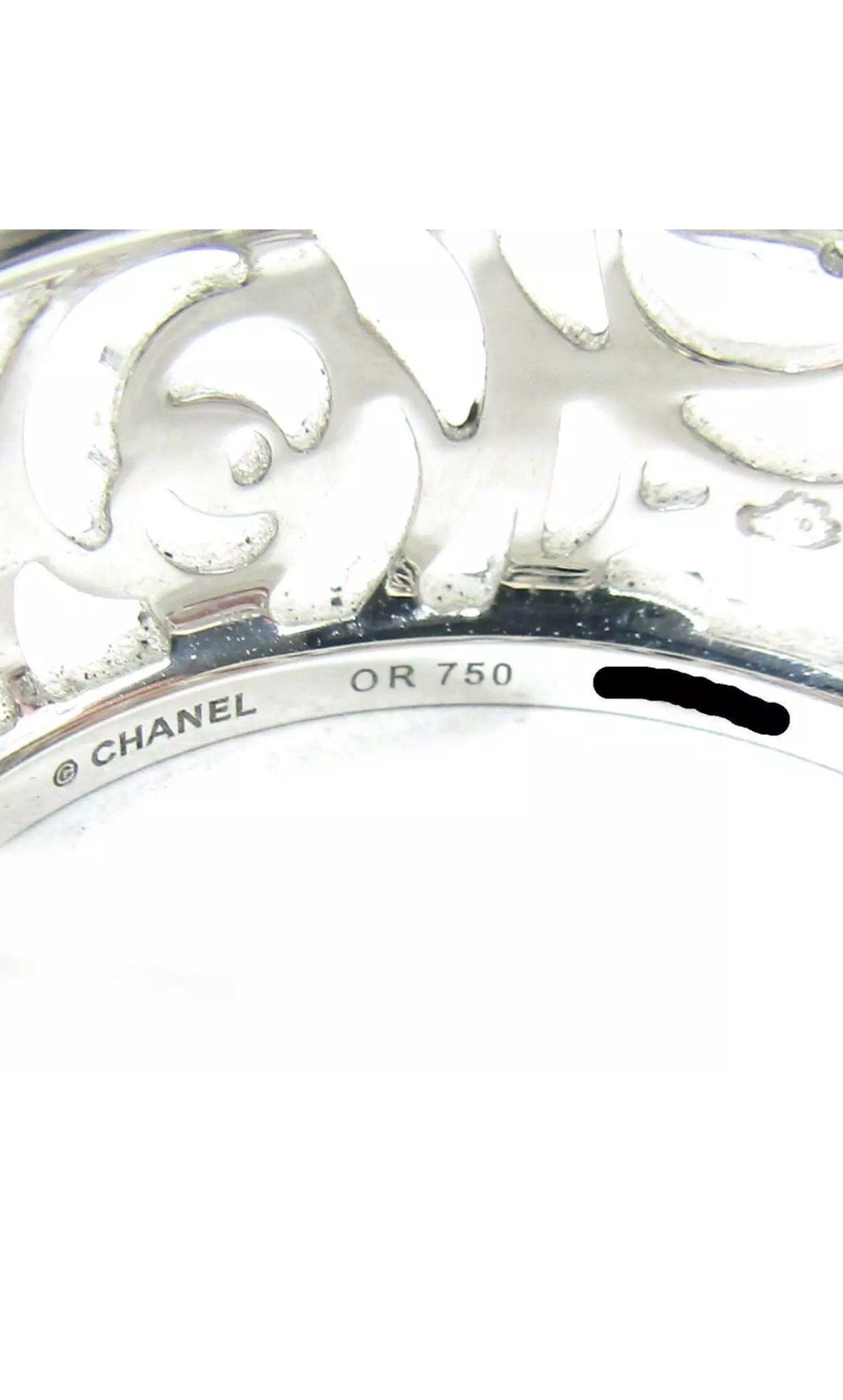 CHANEL Camelia Diamond White Gold Ring