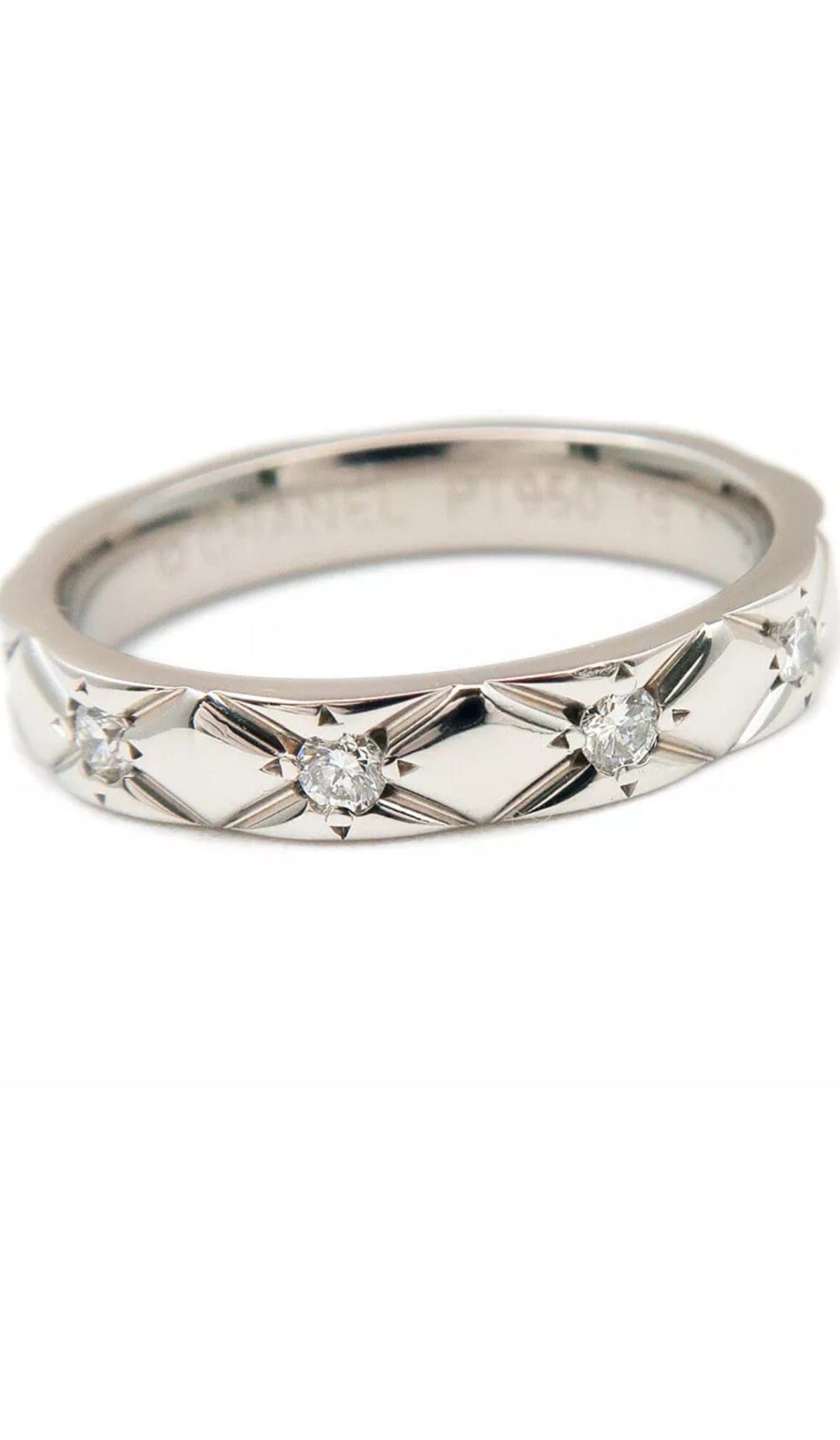 CHANEL PT950 Platinum & Diamonds Matelasse Ring