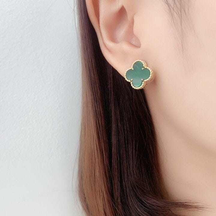 Rare Van Cleef & Arpels Chalcedony Vintage Alhambra 18KT Yellow Gold Earrings