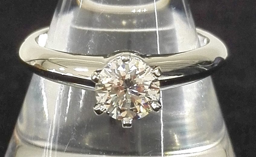 Tiffany & Co. Diamond .57ct Solitaire Platinum Pt950 Engagement/ Wedding Ring Size 5