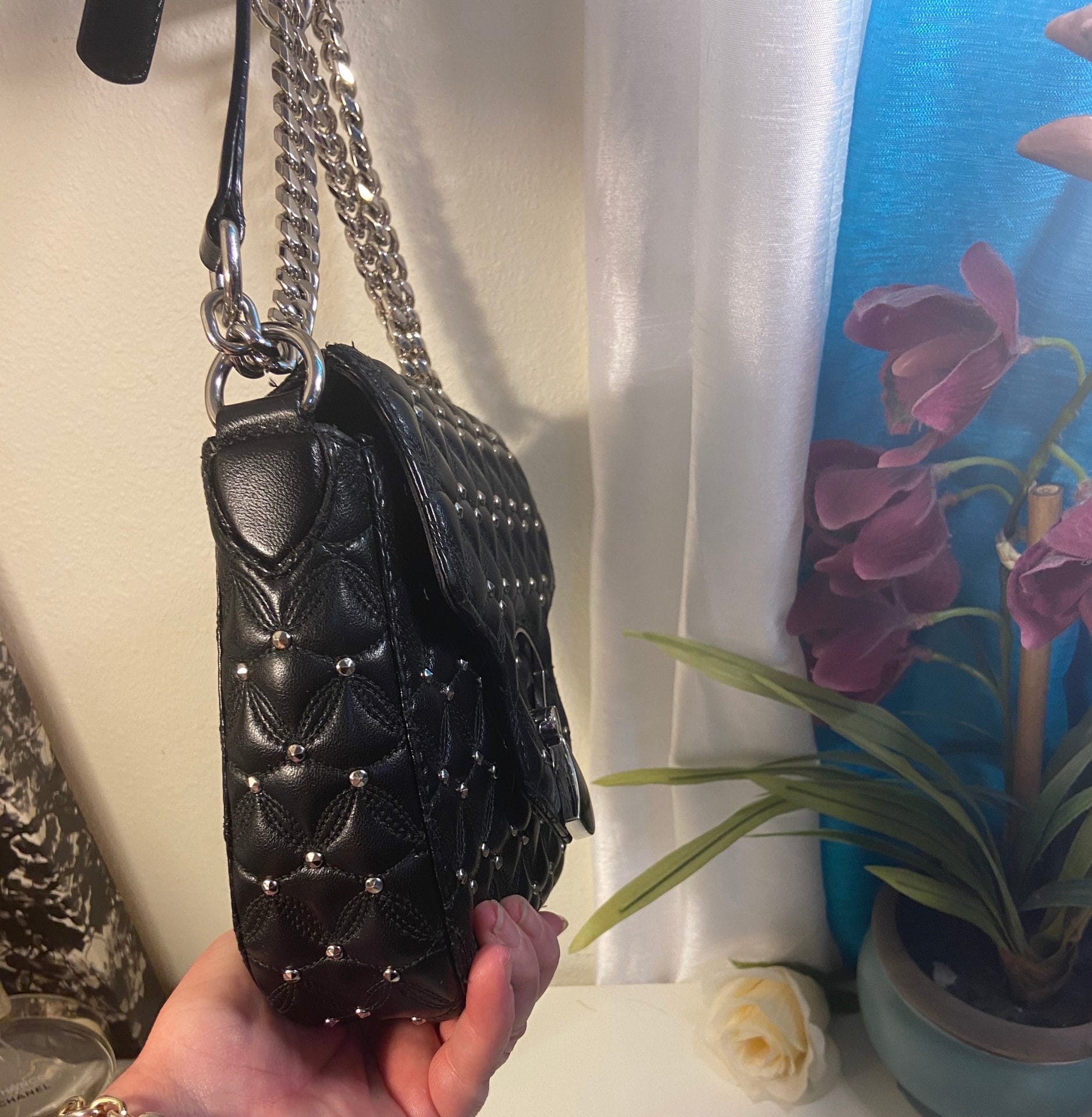 Bvlgari Divaâ€™s Dream Black Quilted w/ Studs Crossbody Handbag