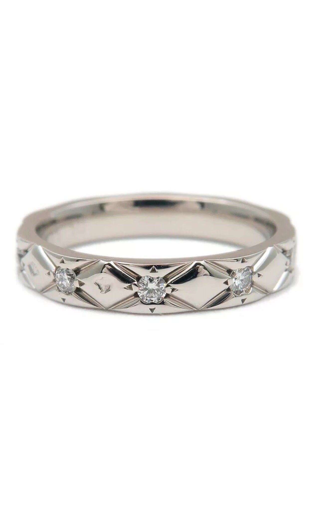 CHANEL PT950 Platinum & Diamonds Matelasse Ring