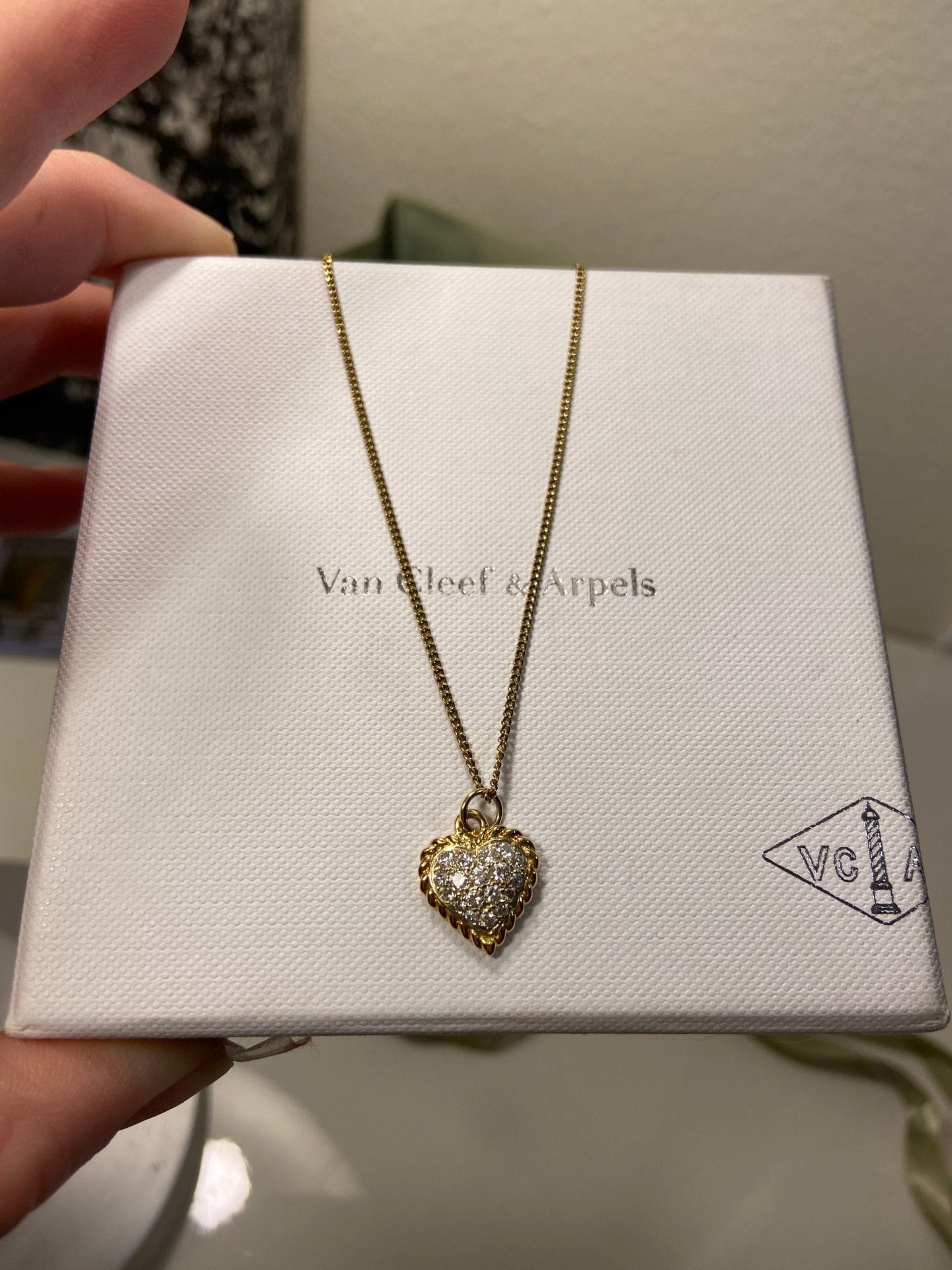 Van Cleef & Arpels VCA Diamond Paved Heart Puffy Necklace