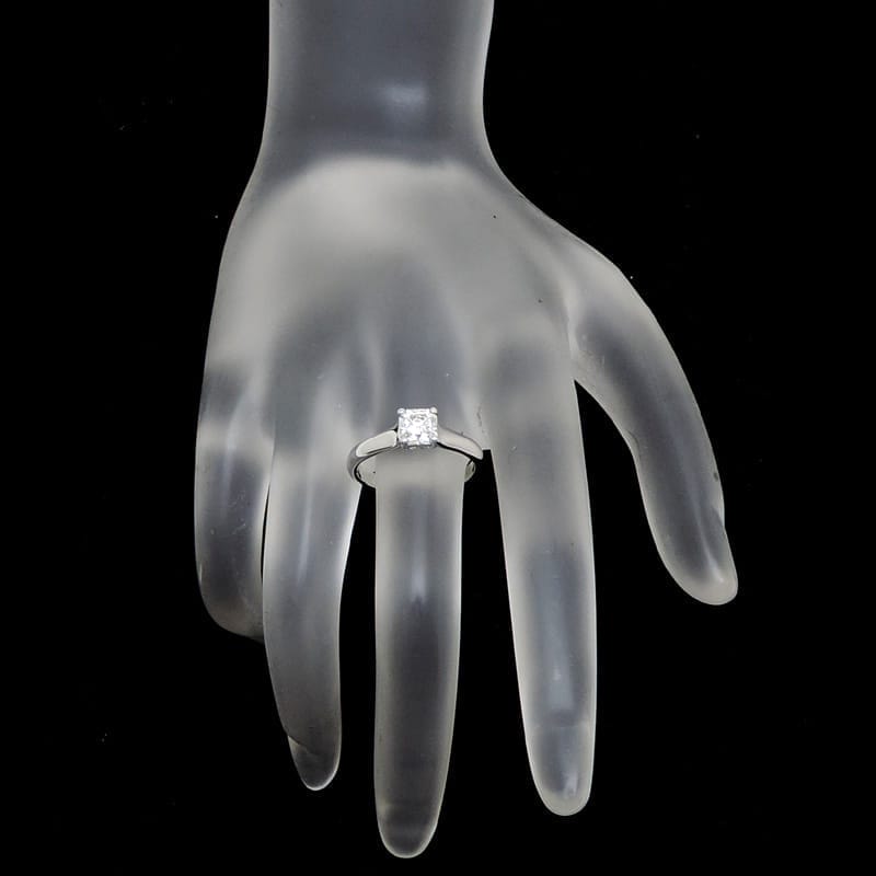 Tiffany & Co. Lucida 0.72ct Diamond Platinum Wedding Engagement Ring