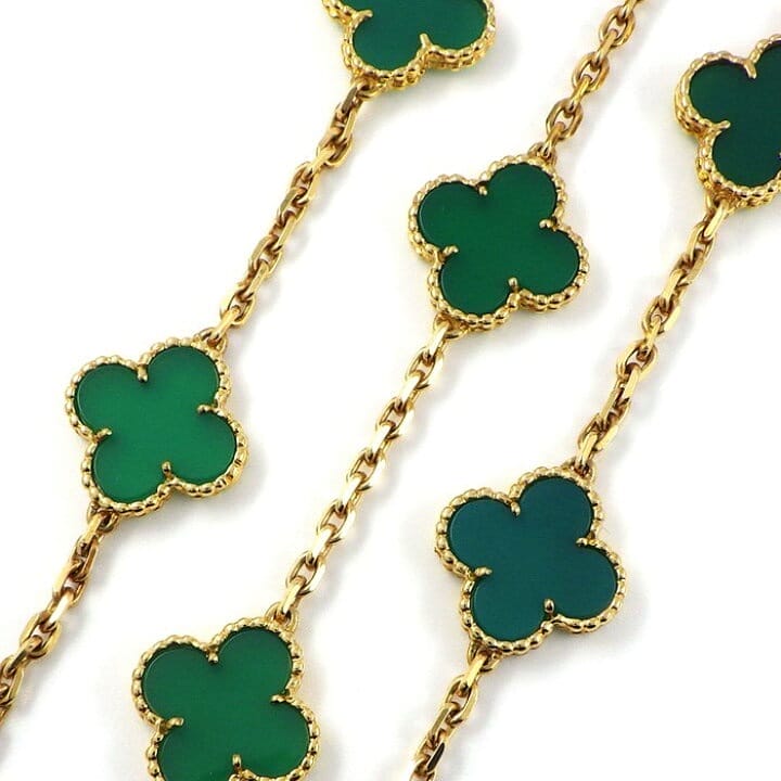 Rare Van Cleef & Arpels Chrysoprase 20 Motif Vintage Alhambra Necklace