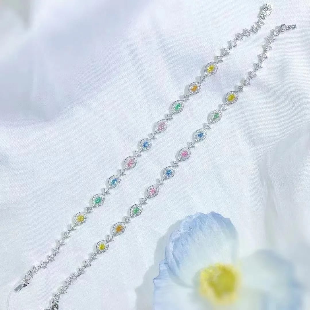 2.0 Fancy Natural Colored Diamond Bracelet