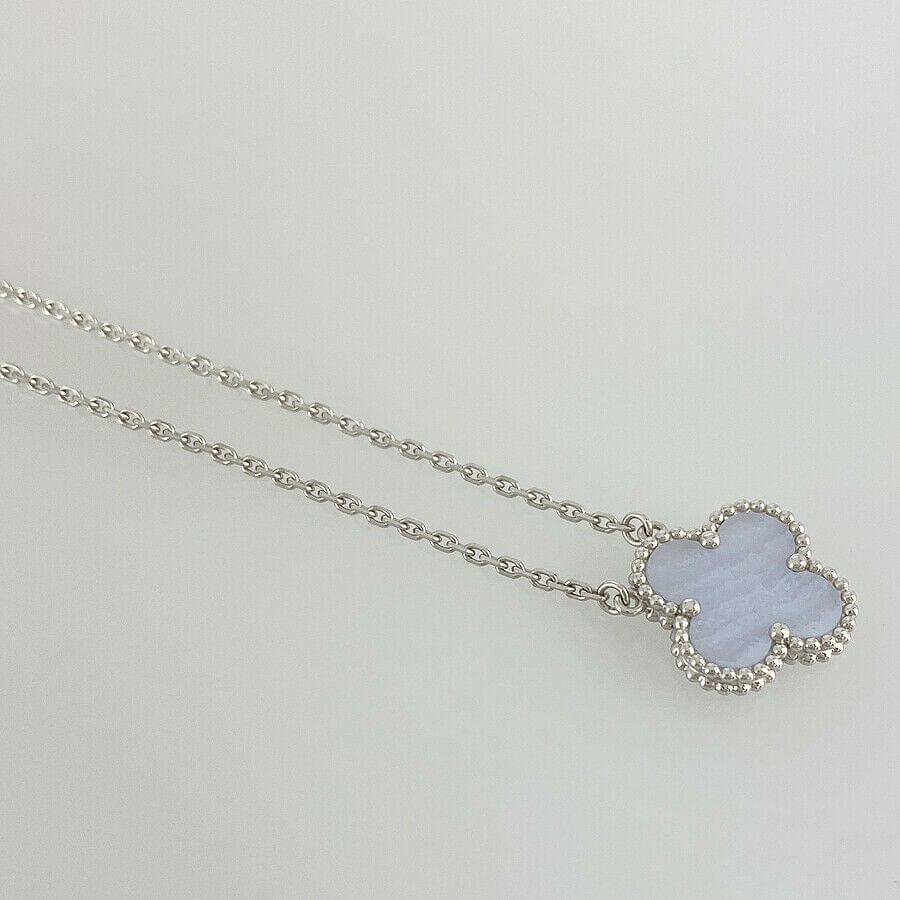 Van Cleef & Arpels Vintage alhambra K18WG (750) Chalcedony  Necklace